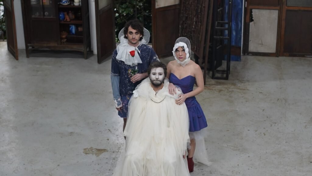 Arthur Braganthi, Cacá Ottoni e Guilherme Prates em Baby Rei — foto Clara Cosentino