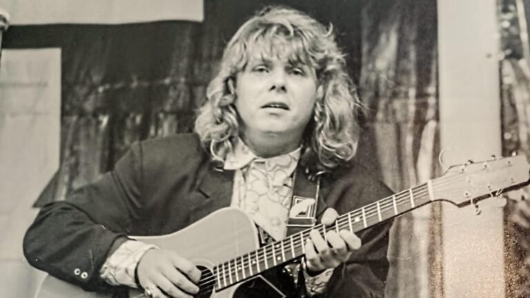 Victor Biglione tocando violão em Montreux, 1995
